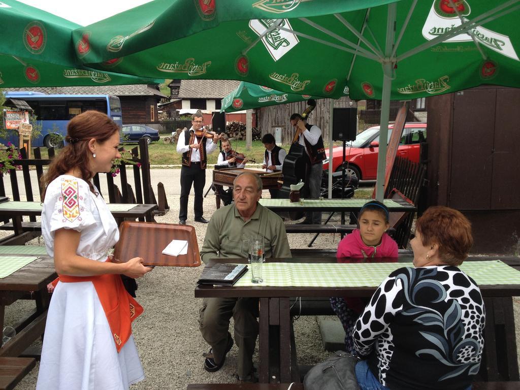 Penzion Javorina Čičmany Buitenkant foto