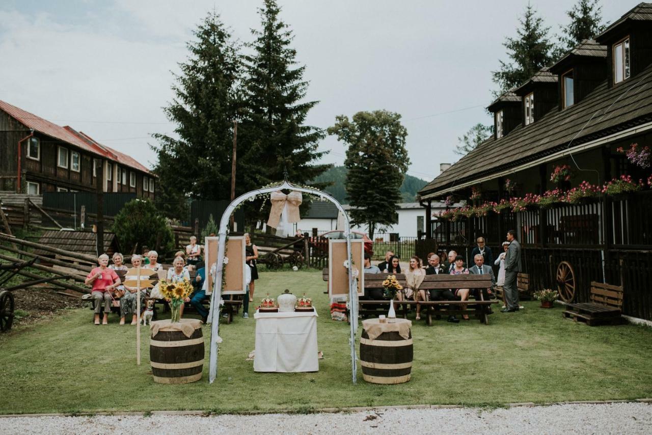 Penzion Javorina Čičmany Buitenkant foto