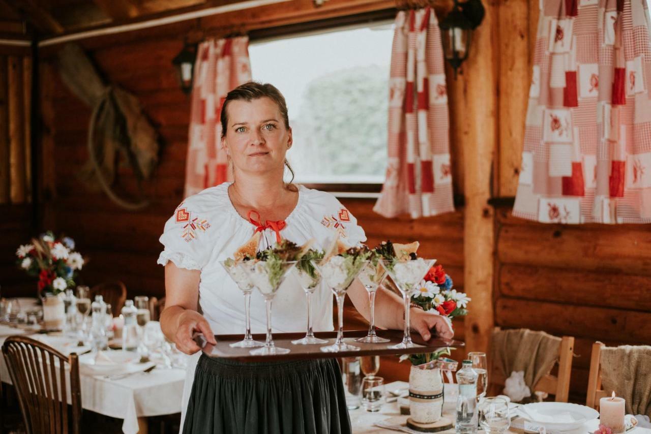 Penzion Javorina Čičmany Buitenkant foto